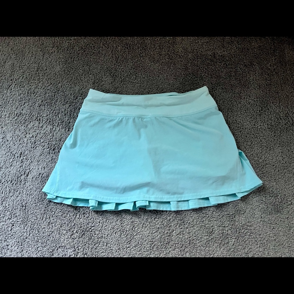 Lululemon pace setter skirt